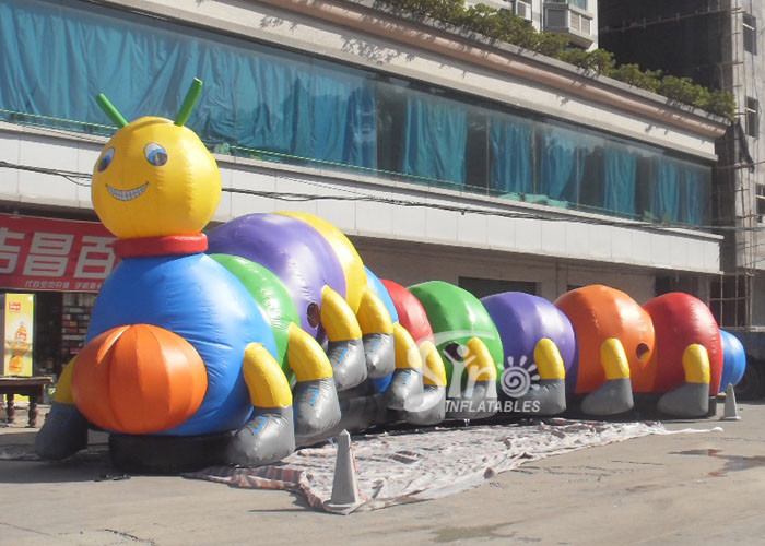Outdoor Kids Parties Inflatable Caterpillar Tunnel with pillars and small slide