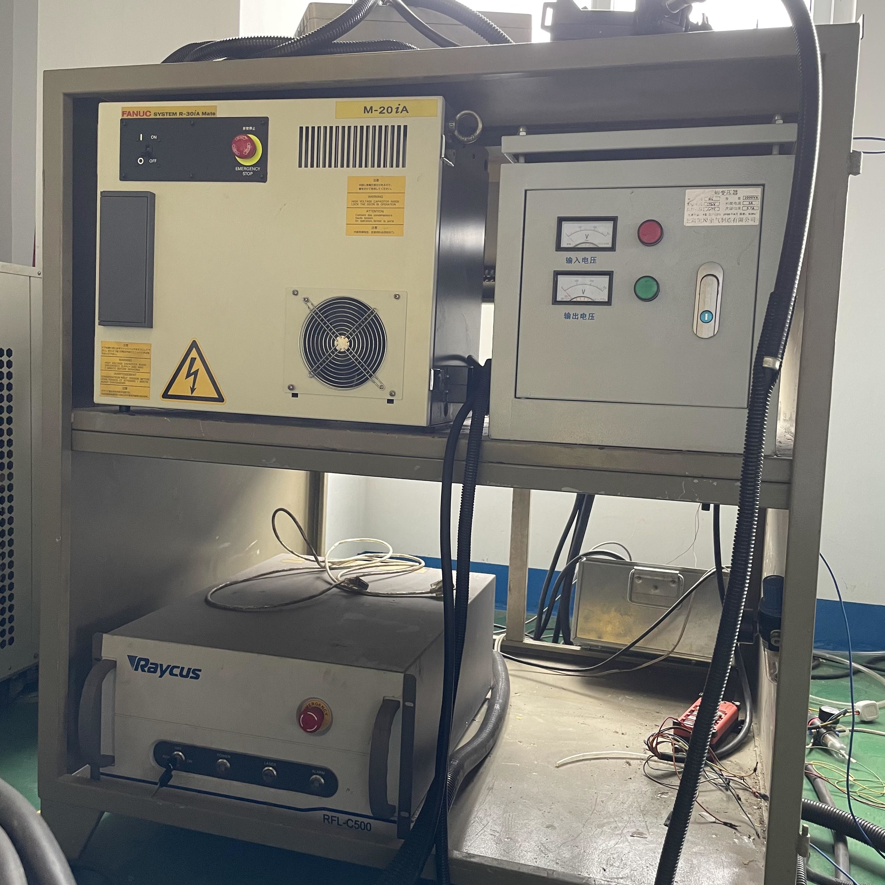 6 Axis Robotic Laser Cutting Machine Fanuc M-20iA Palletizing Robot