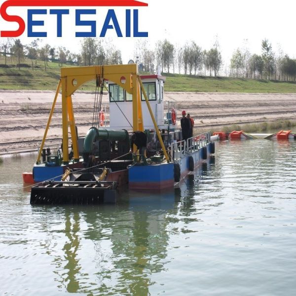 Hydraulic Motor River Sand Pump Trailing Hopper Suction Dredger 500m3-5000m3