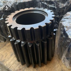 SK200-3 Excavator Gear 2ND Travel Reduction Gear Shaft Type