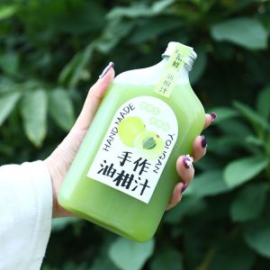 Customized Milk Tea Bottles With Square Round Shape And Handle