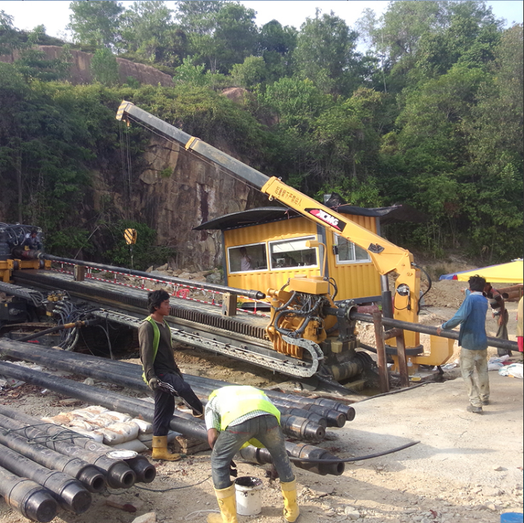XCMG Horizontal Directional Drilling Rig Tools Rock Bore XZ1000A Yellow