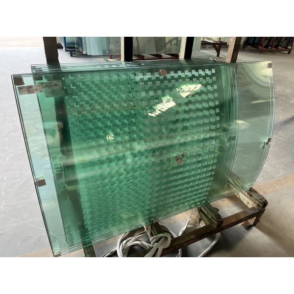 Tempered Curved Glass Sheet Thickness Customized Hot Bending Glass Safety Curved Heat Resistant Glass For Stripe Decoration