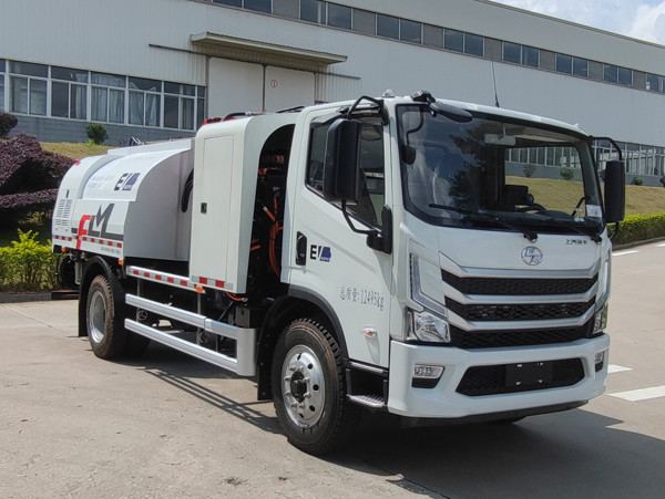 Customizable Fence Cleaning Truck with Front Lighting Fixtures and Optional