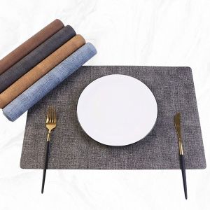 Heat Resistant Metric System Kitchen Room Space PVC Table Dinner Mat with Gold Design