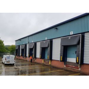 Fire Resistance Inflatable Dock Shelter Customized Industrial Adjustable