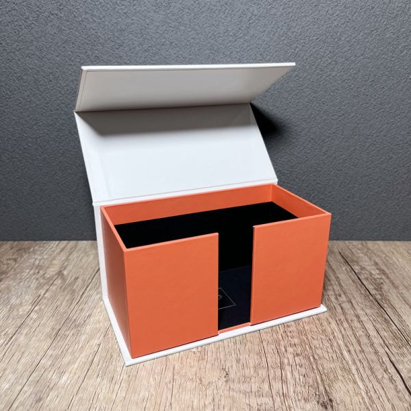 Luxury Matte White Magnetic Collapsible Rigid Cardboard Paper Box Large Customized Packaging Gift Boxes Custom Logo