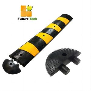 1830x300x58mm Reflective Rubber Speed Hump Heavy Duty Speed Bumps For Traffic