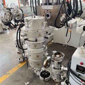 Water Cooling Pipe Extrusion Machine With ABA/ABC Structure Plastic Extruder