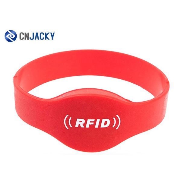 Reusable Silicone NFC RFID Wristband Waterproof , RFID Bracelet For Swimming