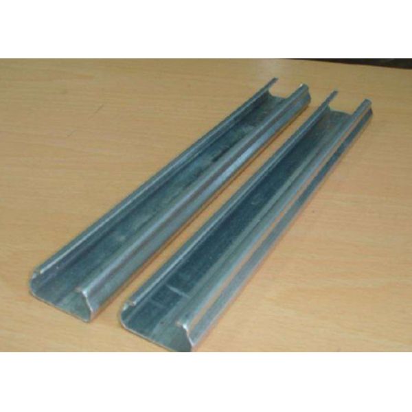 Anti Rust Greenhouse Accessories Fixing Film Profile Lock Channel With Spring