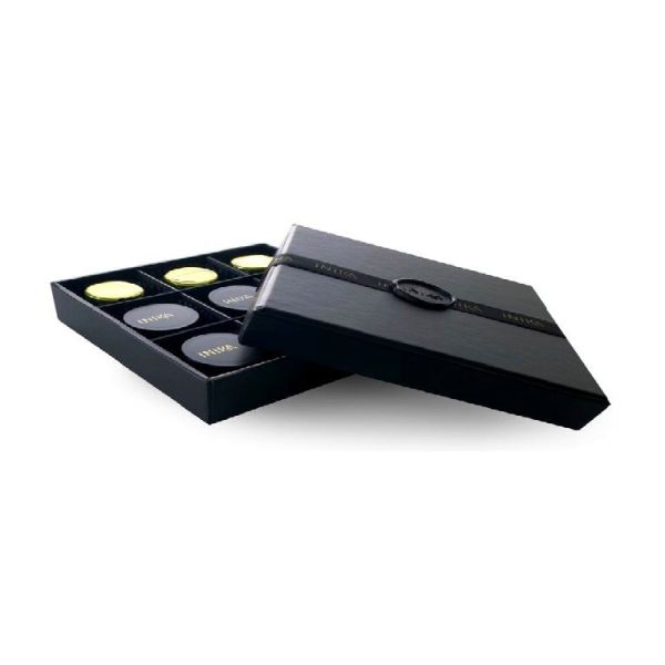 Quality Customized Chocolate Box Packaging with Paper Divider , Empty Chocolate Boxes wholesale