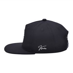 Curved Visor Embroidered Baseball Caps 6 Panel Custom Eyelets