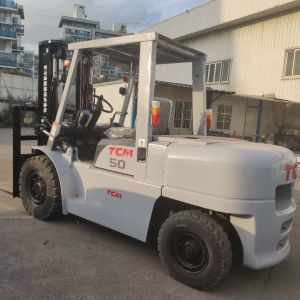 Used TCM 5 Ton Diesel Forklift in White – A Compact and Efficient Machine for