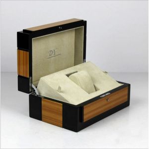 Eco Friendly Solid Wood Watch Box High Gloss Finish For Storage