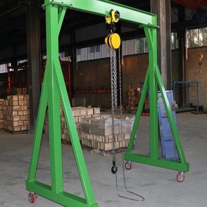 Manual Push 5 Ton Portable Gantry Crane Moving Freely Adjustable Height