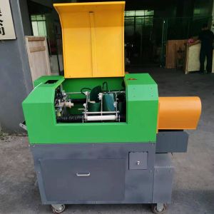 Full Automatically Fruit Vegetable Processing Machine 1.5KW Sugarcane Peeler