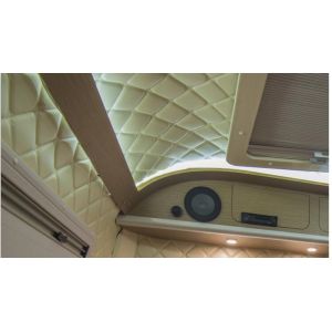 America Design Spacious Camper Caravan Trailer With Three Side View Window