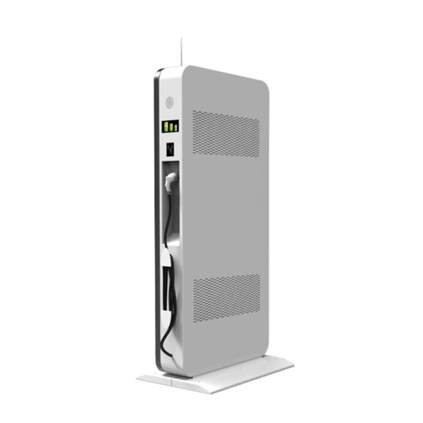 Custom Outdoor 55'' Digital Signage Charging Station With Long Lifespan