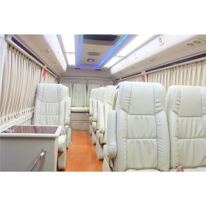 Jiangling 23-Seater Diesel Tourist Bus Business Reception Bus 4×2 Manual