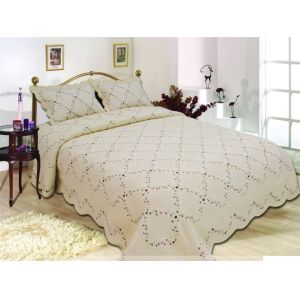 China Multi Bedcover Sizes Embroidery Quilt Kits With Silky Comfortable Touch on sale