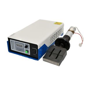 Nonwoven Surgical Mask Ultrasonic Vibration System