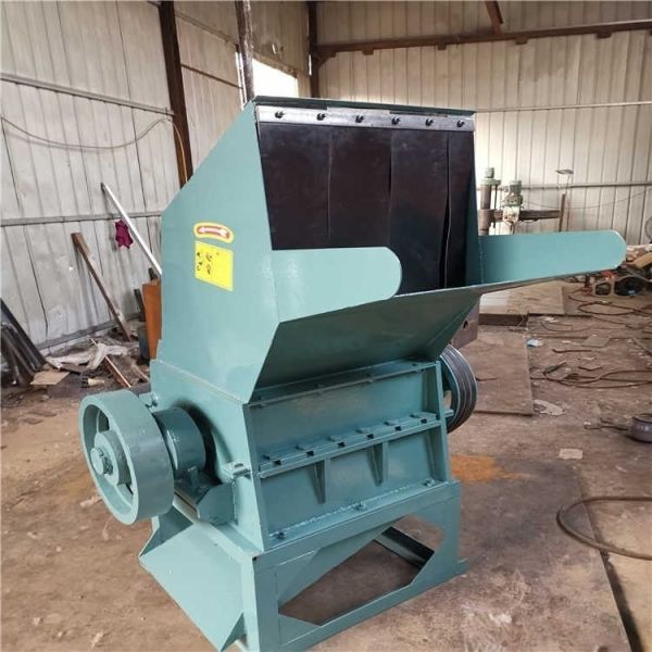 ABS Material 1380x800x1400 Size LDPE and PP Bottle Crusher Machine for