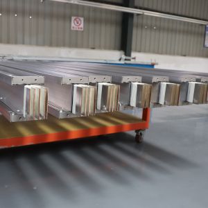 Cheap Power Cables Busbar Trunking System Dense Busbar Duct IP54 IP66 for sale