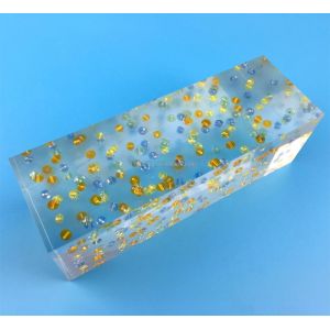 Factory Design Custom cheap paper weight Clear Cube Acrylic Paperweight Embedded