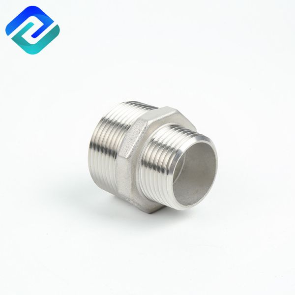 Quality SS316L Hexagonal SS Pipe Fittings 150LB  Stainless Steel Reducing Tee wholesale