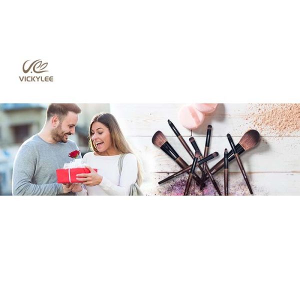 Portable 4 In1 12CM Facial Makeup Brushes