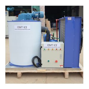 3Phase Commercial Ice Flaker Machine 2000kg Storage Capacity Rustproof