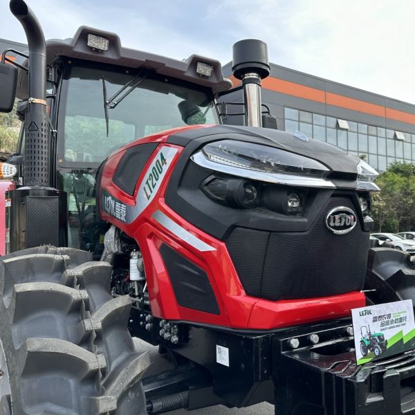 High-Performance 200HP Agriculture Tractor For Your Farming Needs