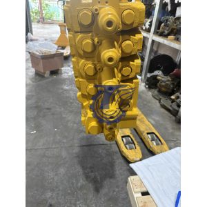 723-64-22400 Hydraulic Main Control Valve for Komatsu D275A-5 Excavator Parts