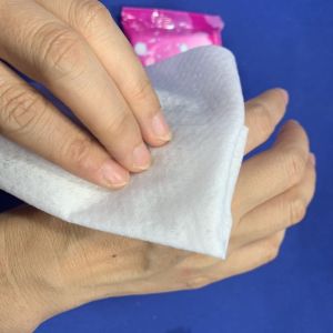 Antibacterial Spunlace Non Woven Wet Wipes For Skin Cleaning