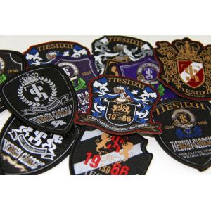 Promotional Embroidery Badges Custom Embroidered Patches For Jackets