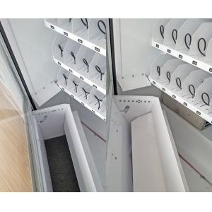 24 Hours Industrial Vending Machine Steel Trays With Double Layer Glass