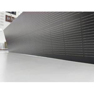 Package Size 165.00cm * 45.00cm * 0.30cm Flexible Solar Panels 520W Light Weight