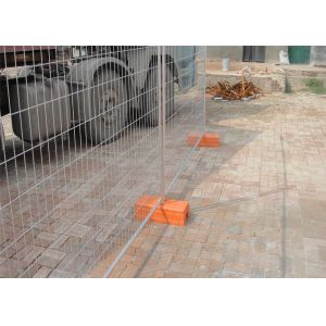 OD 48 post temp fencing for sale 2100mm x 2400mm width mesh opening ：60mm x