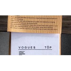 Cheap plastic tags with hook tags plastic Wholesale plastic tag with foil logo for sale