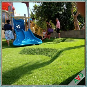 Lush Green Natural Looking Garden Artificial Grass Turf Carpet 45mm For