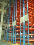 Narrow Aisle Pallet Racking Vna Racking System Customized Loading Capacity