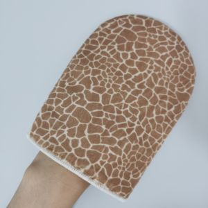 Printed Sunless Self Tanning Mitt