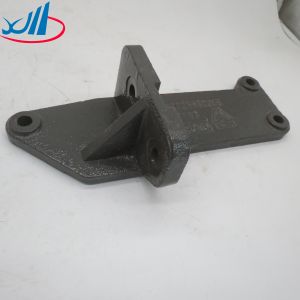 HOWO A7 Engine Mount WG9925590052 WG9725593026 WG9925590053 Engine Bracket