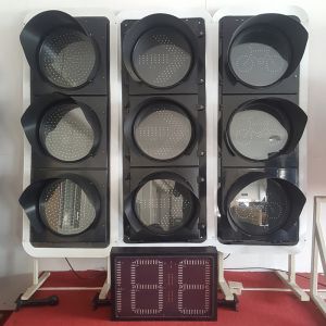 Circle Or Square 400mm Traffic Signal Light Red Yellow Green 220VAC