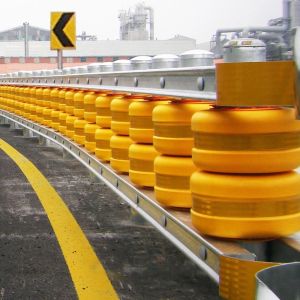 Highway Guardrail Traffic Safety Roller Barrier with ISO Certificate Q235 Q345