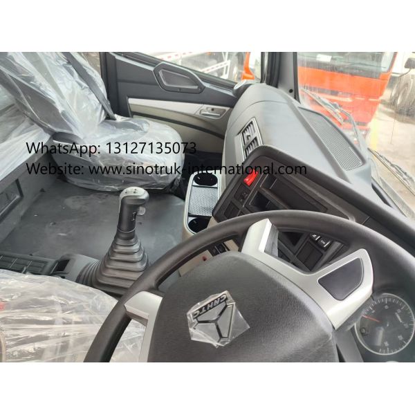 HOWO NX 380HP RHD Blue Tipper Dump Truck With Tarpaulin Flap