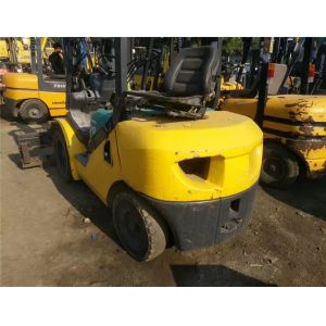 China Used Automatic 3 Stages Komatsu Japan Forklift FD30-17/FD3016/FD30 3 ton Forklift With 3 stages And Cheap P on sale