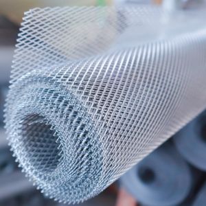 Micro Small Hole Galvanized Expanded Metal Mesh Rolls Punching Process