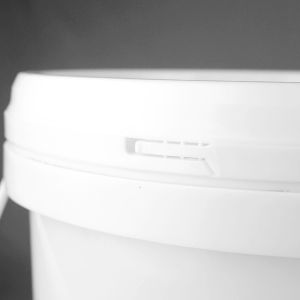 Durable And Lightweight Five Gallon Plastic Buckets With Gasket